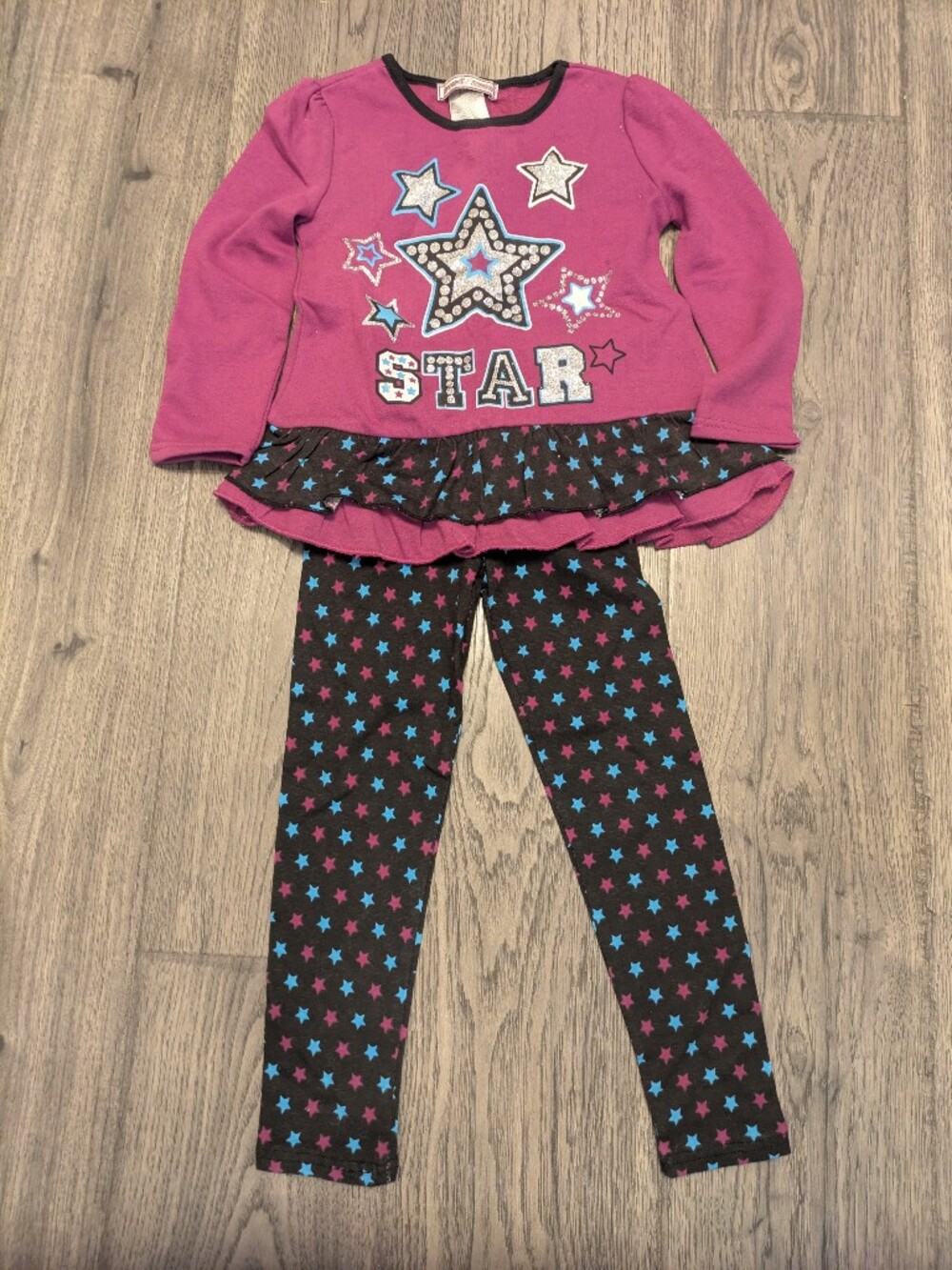 Girls 5 Purple Sparkle Star Ruffle Top with Star-Print Black Leggings 2pc Set
